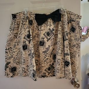 CLOSET CLEAR OUT! Harry Potter skirt with pockets!